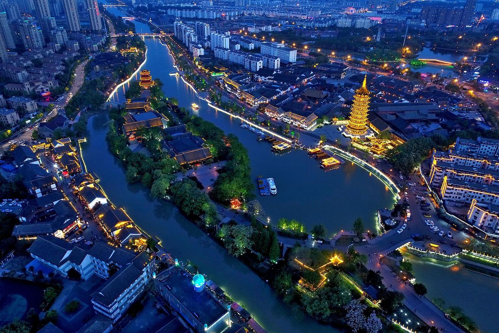 Fengcheng River Night Cruise